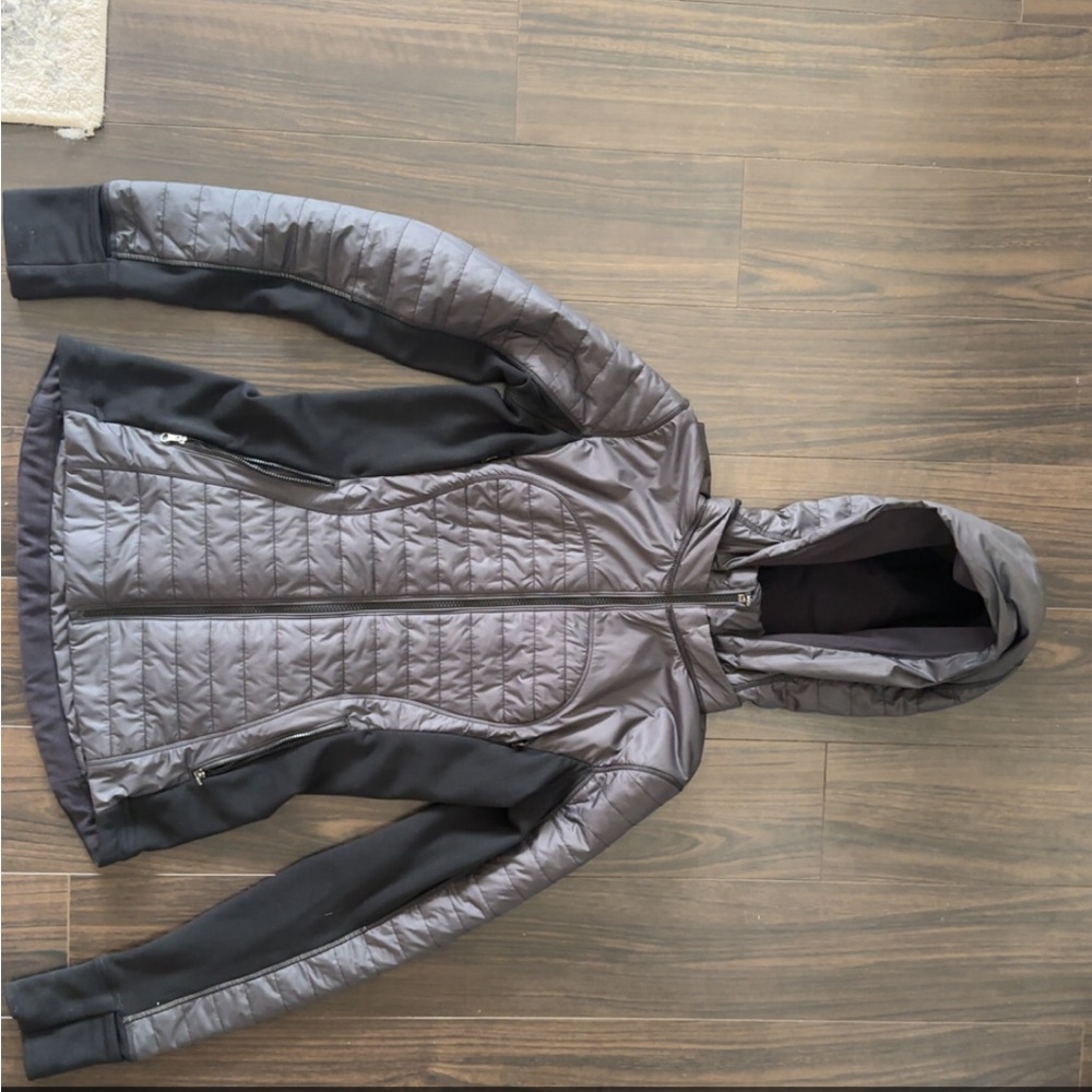 Lululemon another mile jacket